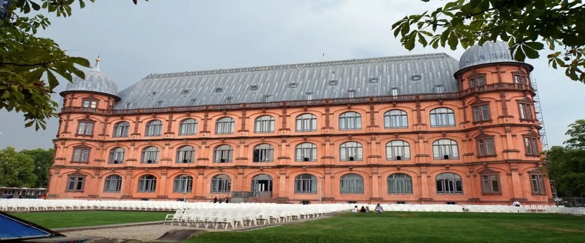 Foto 2 Schloss Gottesaue