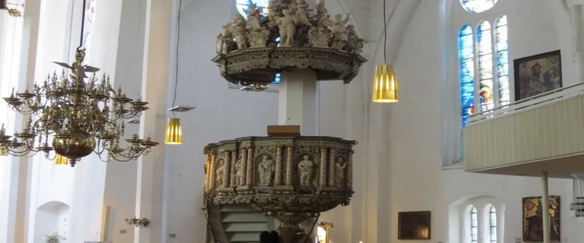 Foto 1 StNikolai Church